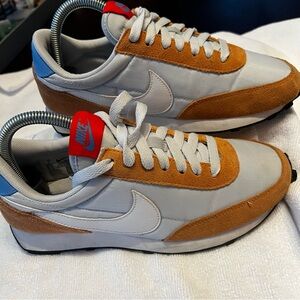 Nike Women's Sneakers with White, Tan, and Blue